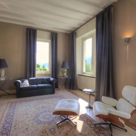 Sleeps 13 Pool Wifi Argegno