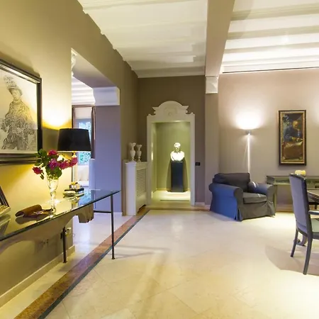 Sleeps 13 Pool Wifi Villa