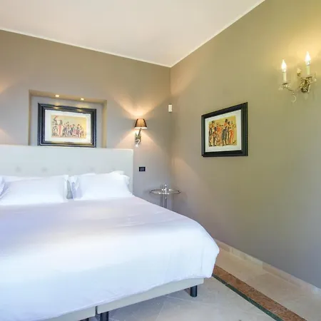 Sleeps 13 Pool Wifi *